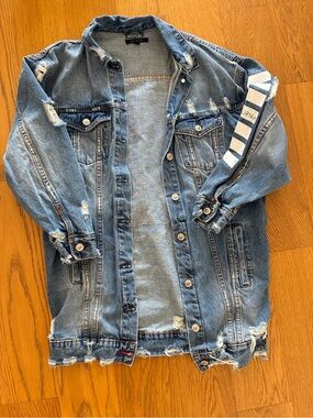 Fiore Oversized Denim Jacket with Beach Detail Womens Small